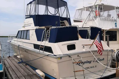 Silverton 40 Aft Cabin