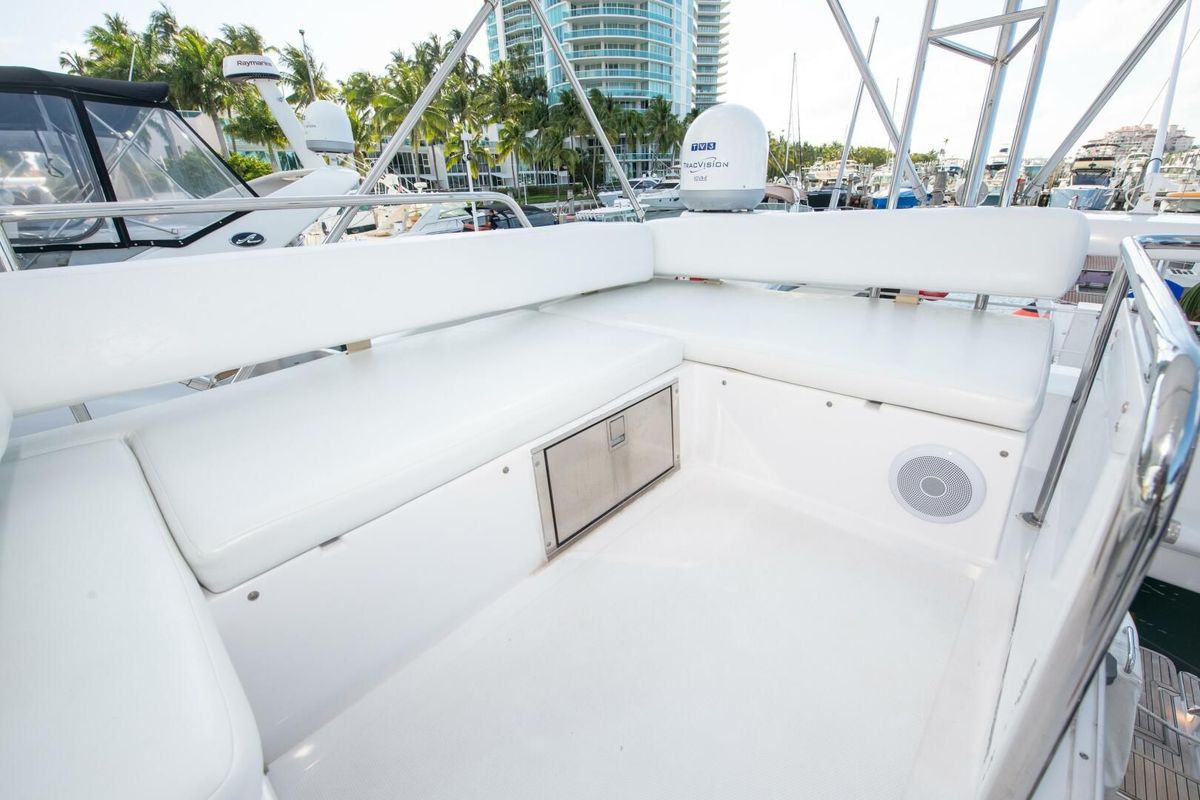 2017 Azimut 42 
