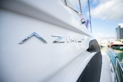 Yacht