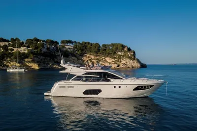 2015 Absolute 56 FLY