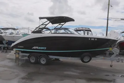 Yamaha Boats AR250