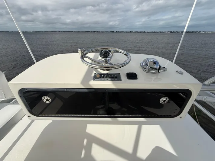  Yacht Photos Pics 2008 RAMPAGE 33 EXPRESS - Image 68