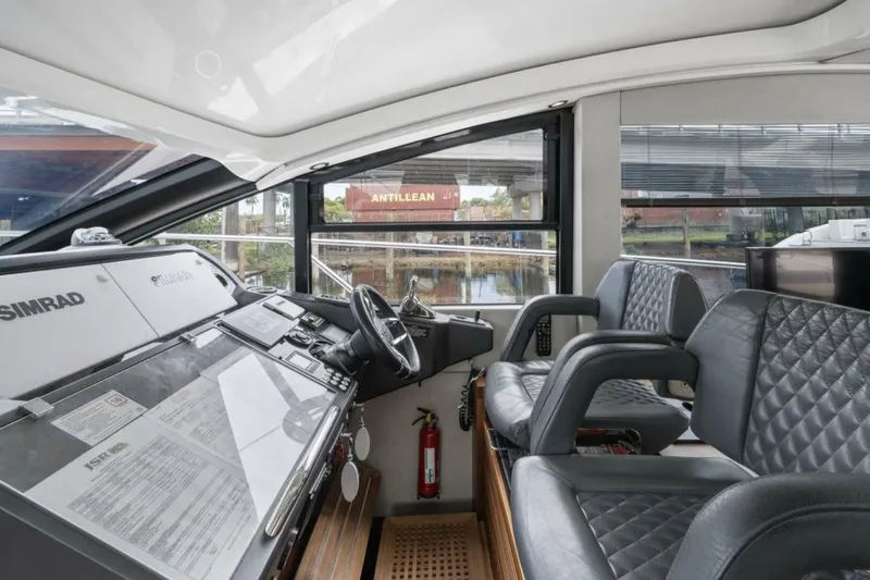  Yacht Photos Pics 2018 Sunseeker Predator 57 - Image 18