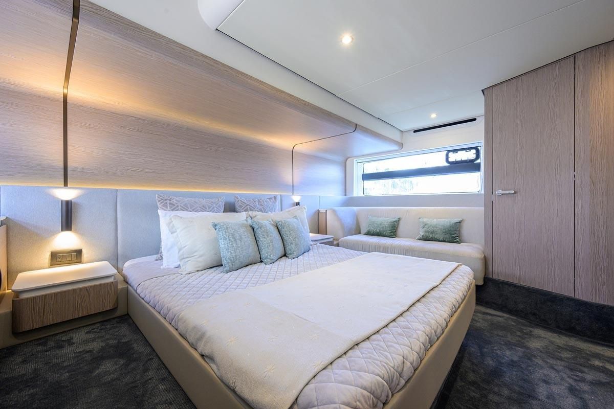 2024 Azimut 53 