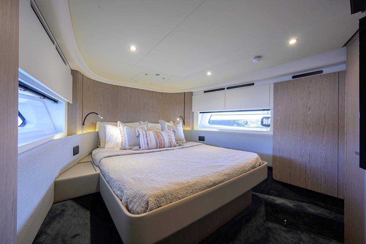 2024 Azimut 53 
