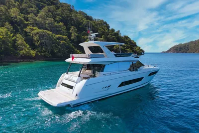 2019 Prestige 680