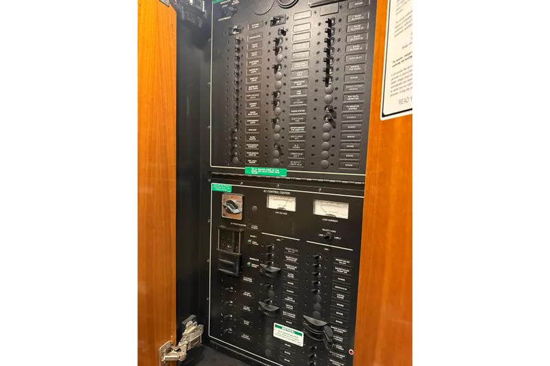 Orion Yacht Photos Pics Electrical control panel inside a 2004 Carver 460 Voyager yacht.