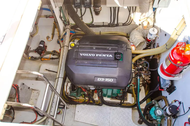 Valentina Yacht Photos Pics 