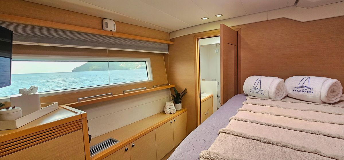 2013 Lagoon 62 