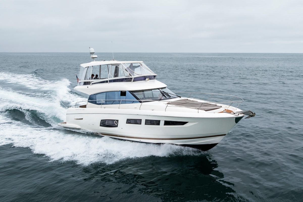 2018 Prestige 59 