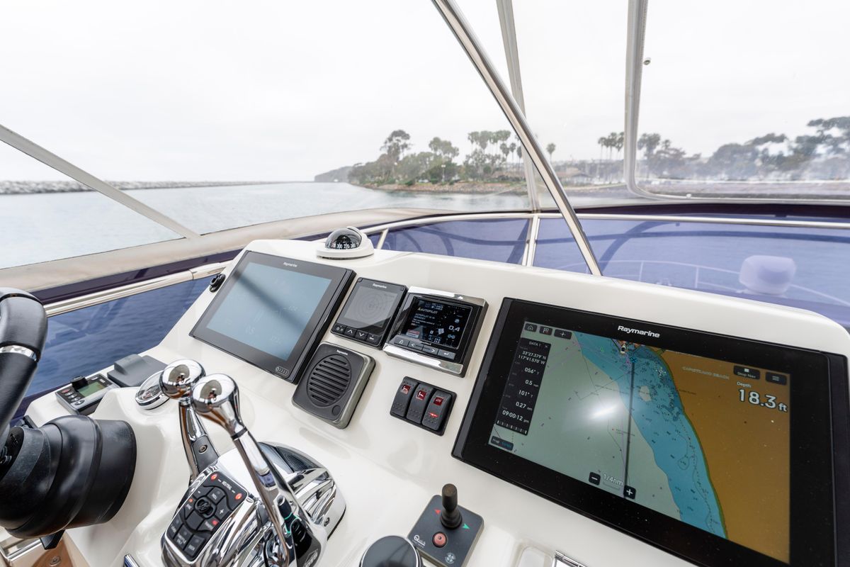 2018 Prestige 59 