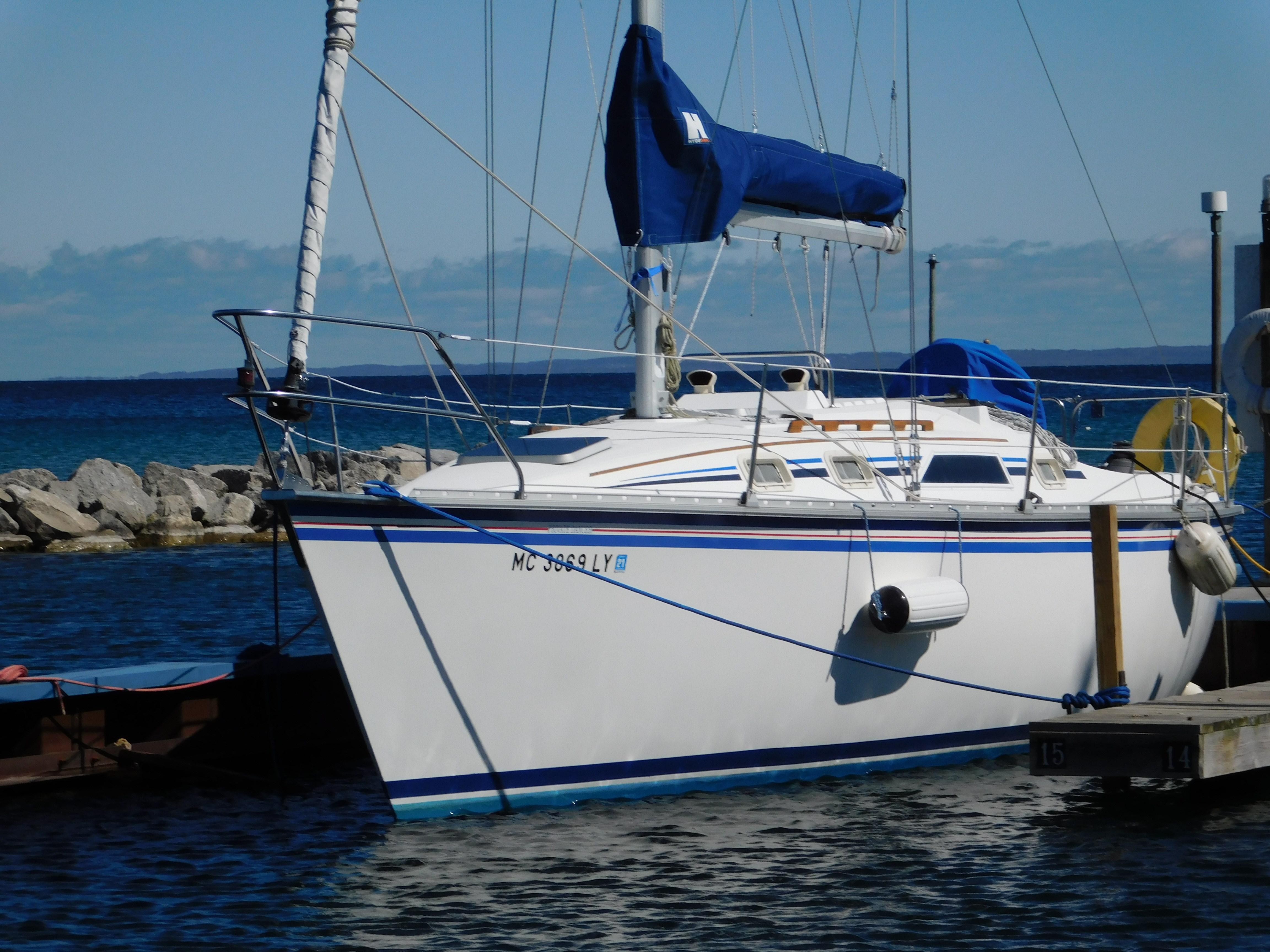 1985 Hunter 31 Cruiser For Sale Yachtworld