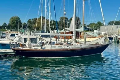 Hinckley Sou'wester 52