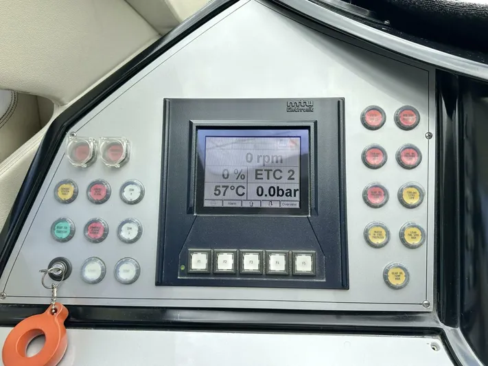 Notorius Yacht Photos Pics 2007 Gianetti Ht68 - Image 36