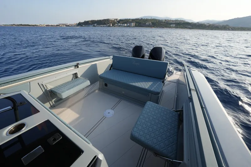  Yacht Photos Pics 2025 Ranieri Cayman 33 Executive boat interior on open water.