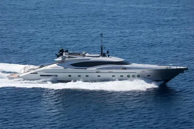 Palmer Johnson 120