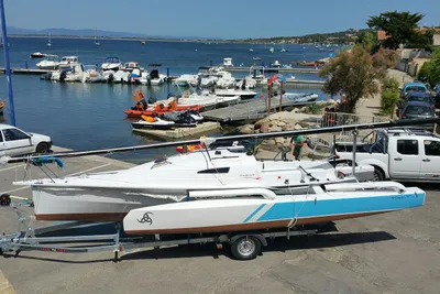 2016 TRICAT 25 évolution version croisière