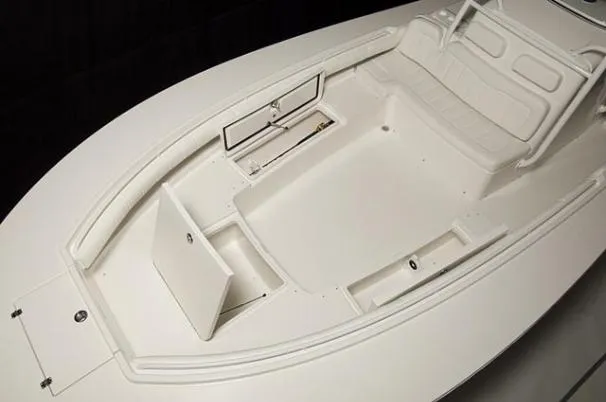  Yacht Photos Pics Manufacturer Provided Image