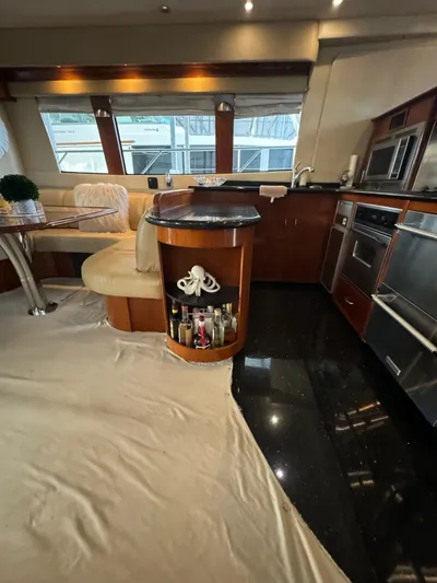 Cloud 9 Yacht Photos Pics 