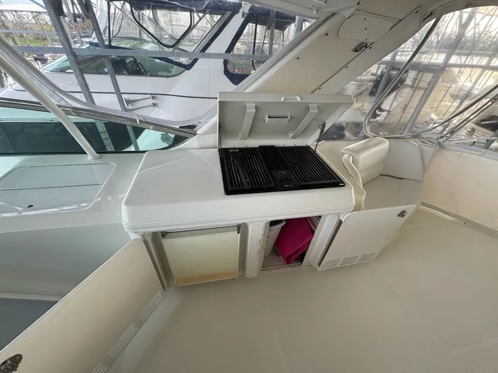 Cloud 9 Yacht Photos Pics 