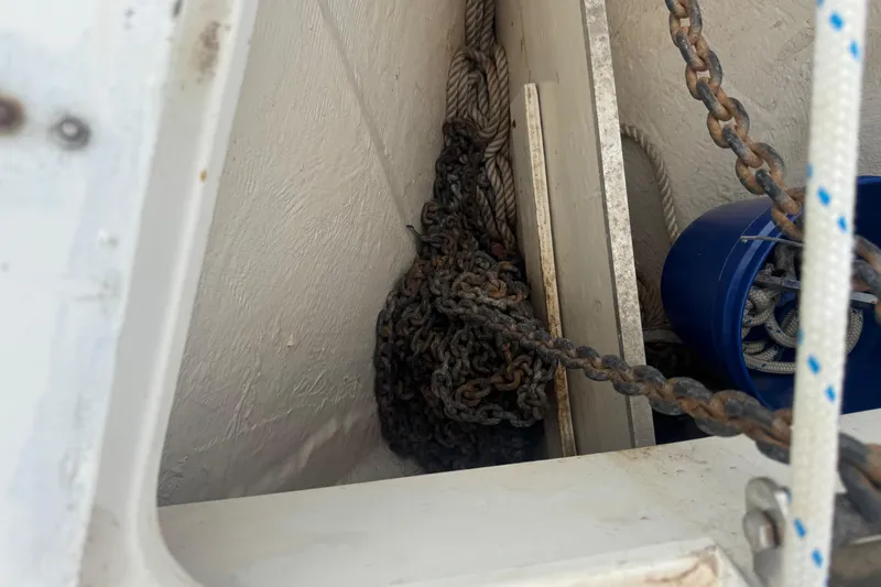 True Love Yacht Photos Pics Anchor chain and ropes in a 2005 Catalina Morgan 440 DS sailboat.