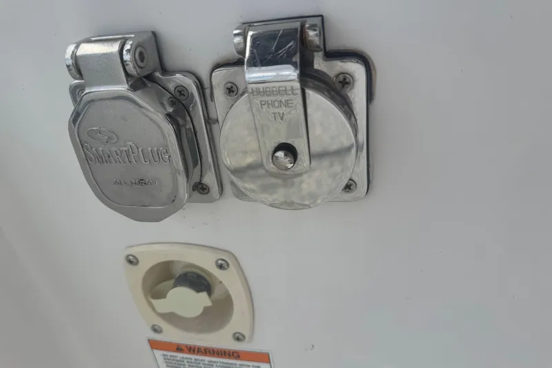 True Love Yacht Photos Pics SmartPlug and Hubbell Phone TV outlets on 2005 Catalina Morgan 440 DS boat.