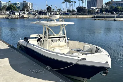 Century 3200 Center Console