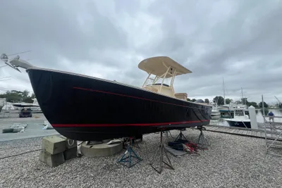Century Coranado 23