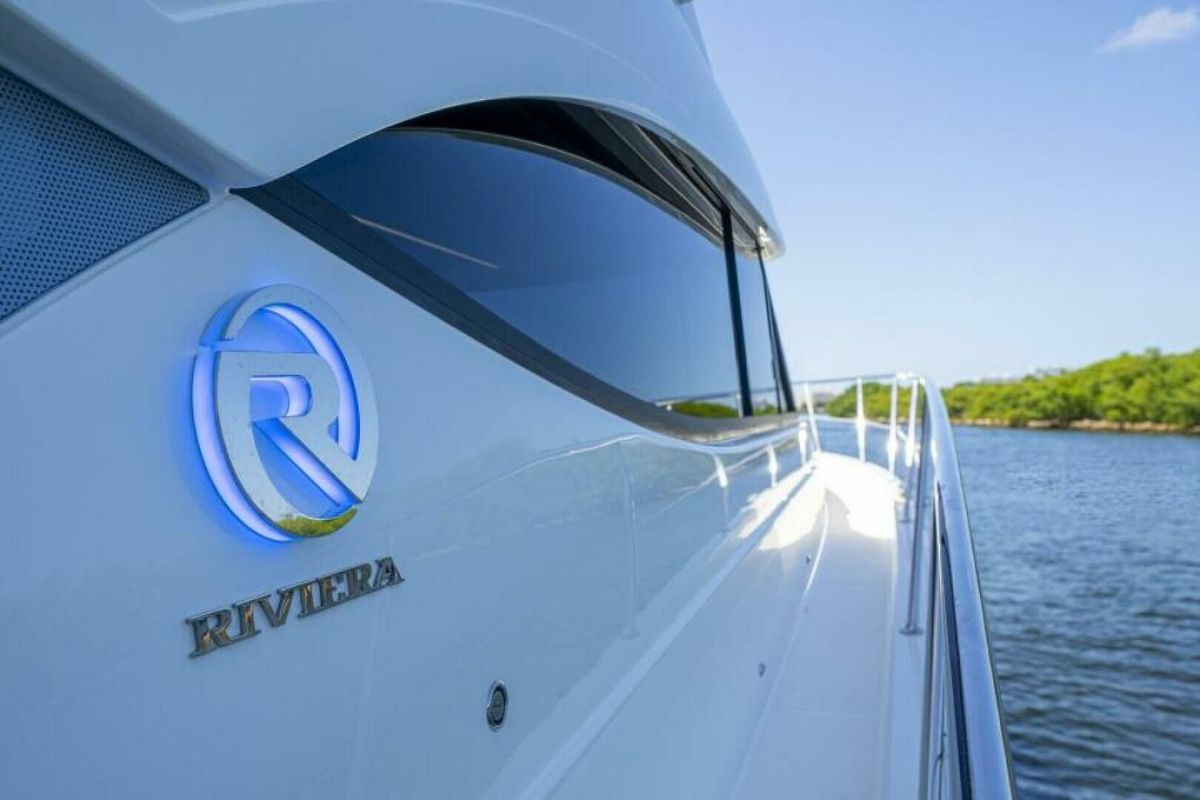 2023 Riviera 46 