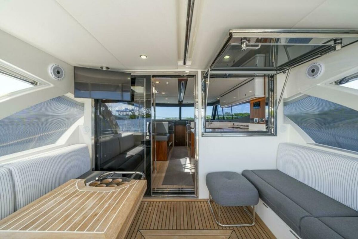 2023 Riviera 46 