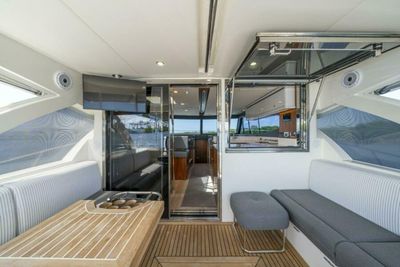 Yacht