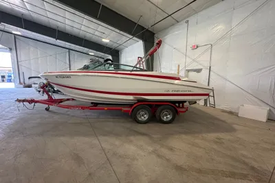 Regal 2200