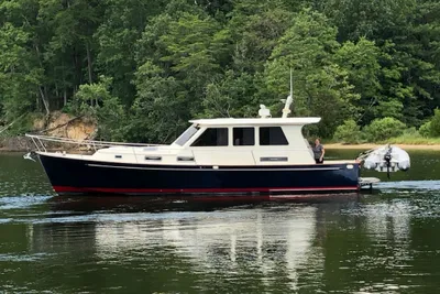 2005 Legacy 42 Sedan