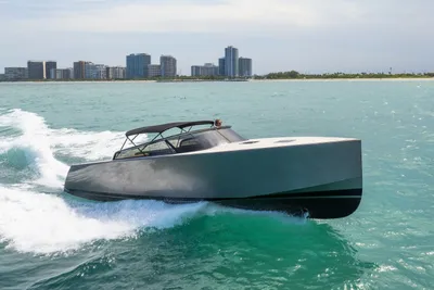 VanDutch 40
