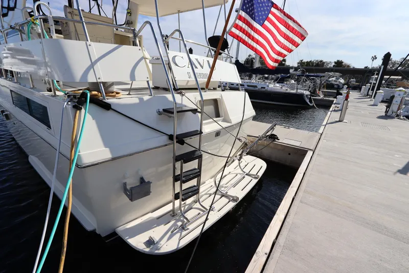 Cavu Yacht Photos Pics 