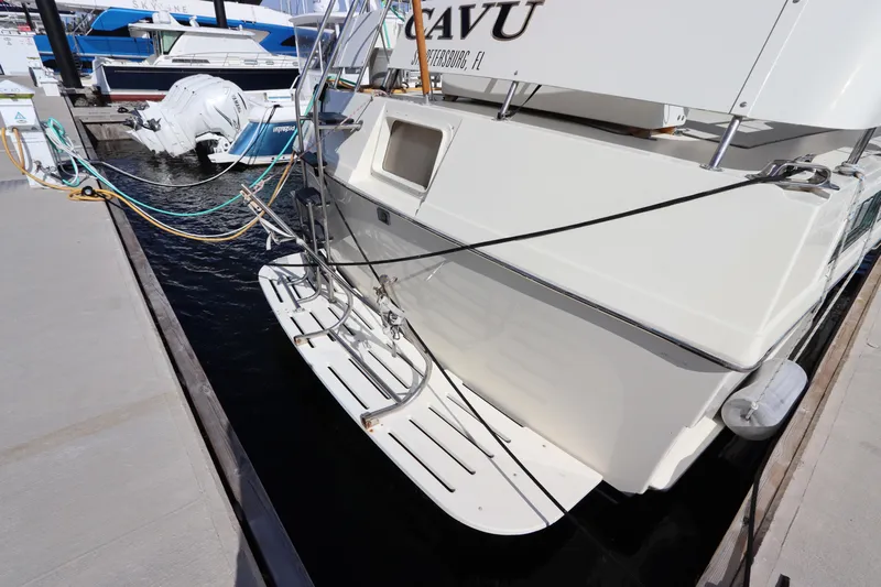 Cavu Yacht Photos Pics 