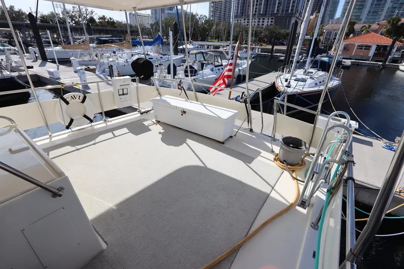 Cavu Yacht Photos Pics 