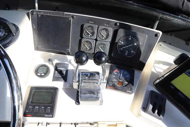 Cavu Yacht Photos Pics 