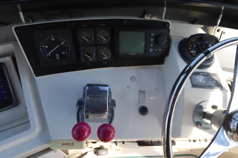 Cavu Yacht Photos Pics 