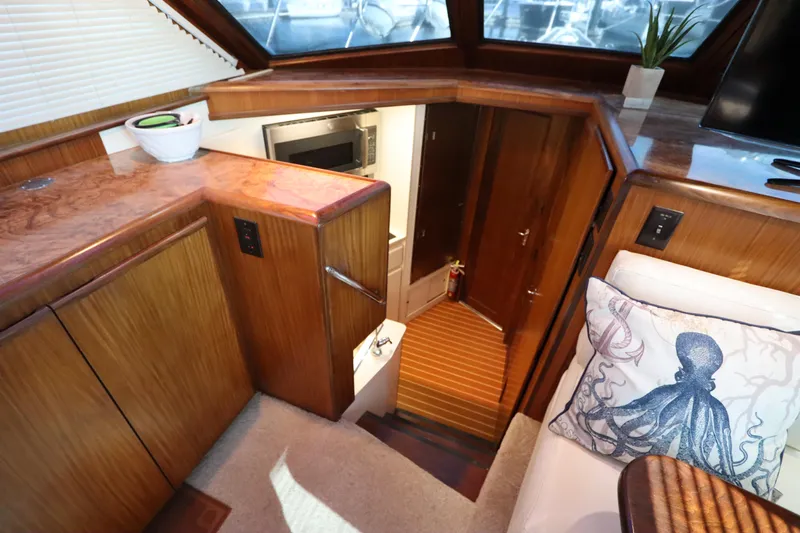 Cavu Yacht Photos Pics 