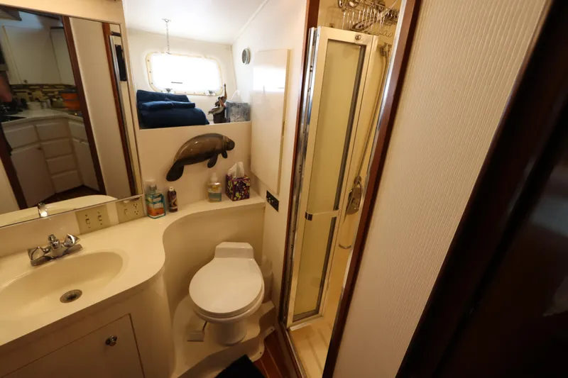 Cavu Yacht Photos Pics 