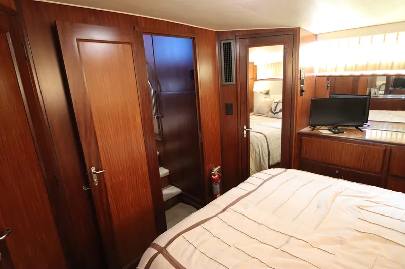 Cavu Yacht Photos Pics 