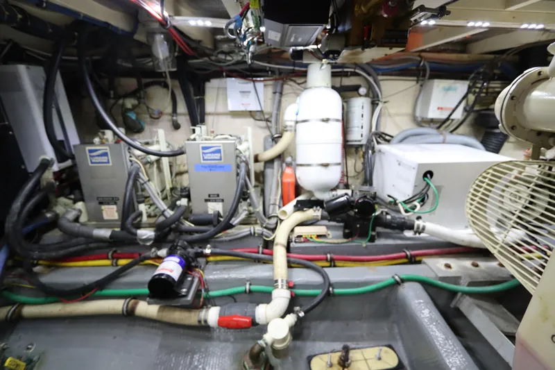 Cavu Yacht Photos Pics 