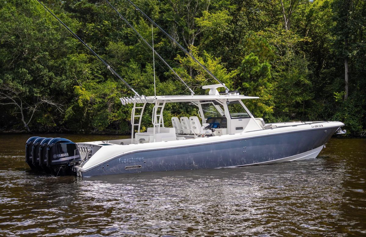 2018 Everglades 42 