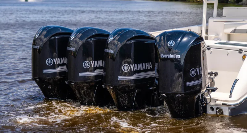  Yacht Photos Pics 2018 Everglades 435 Center Console with four Yamaha outboard engines on water.