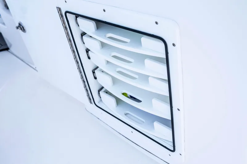  Yacht Photos Pics Storage compartment on 2018 Everglades 435 Center Console boat.