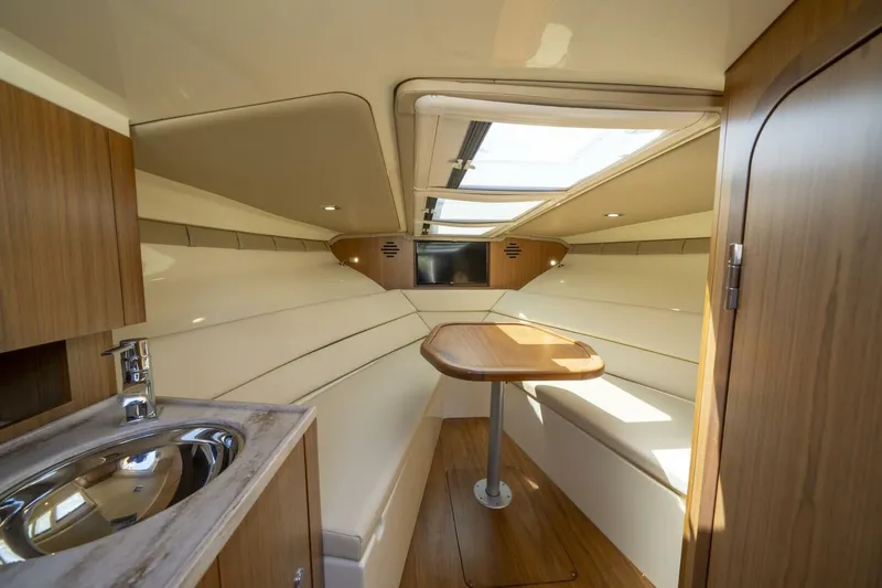  Yacht Photos Pics 2020 Chris-craft Corsair 34 - Image 51