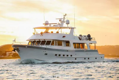 Outer Reef Yachts 880 Cockpit Motoryacht