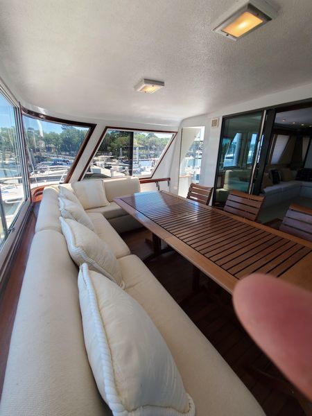 1976 Hatteras 70 Motor Yacht