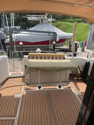 Sanity Yacht Photos Pics 